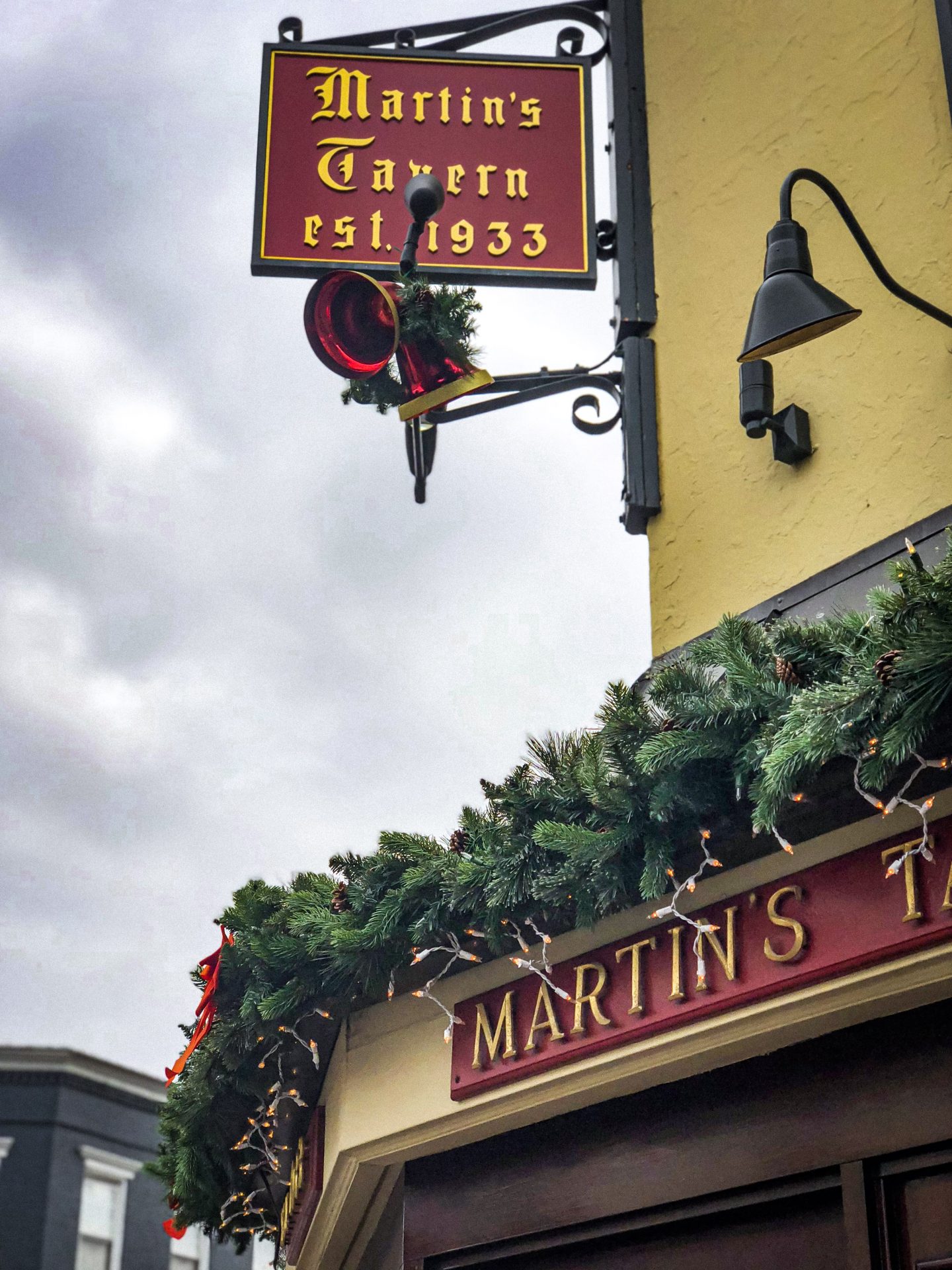Blogmas; Christmastime in Georgetown DC; Christmas; Martin's Tavern